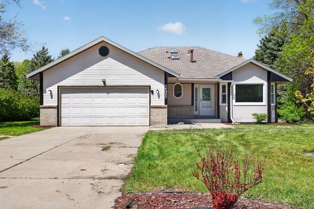 14322 Raven Street NW, Andover, MN 55304