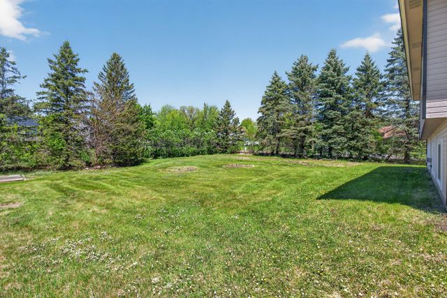 14322 Raven Street NW, Andover, MN 55304