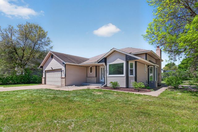 14322 Raven Street NW, Andover, MN 55304