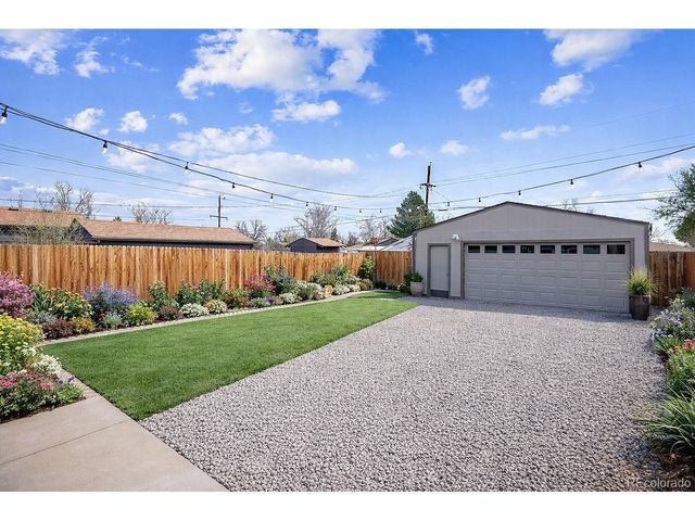 14 Jay St, Lakewood, CO 80226