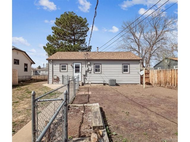 14 Jay St, Lakewood, CO 80226