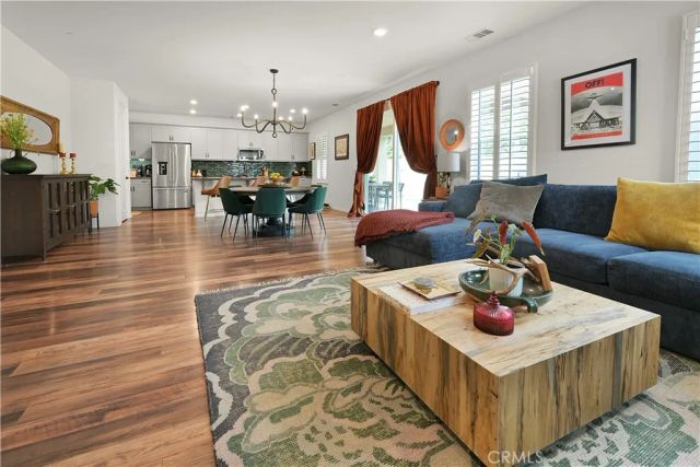 19435 Maldonado Place, Saugus, CA 91350