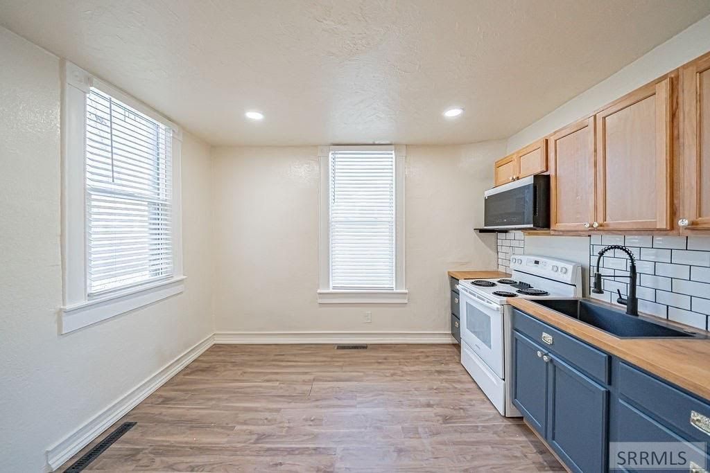 Image 16 of property listing at 656 W Lander Street, Pocatello, ID 83204