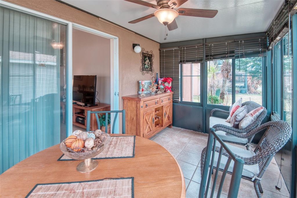 Image 18 of property listing at 521 GRAND CANAL DRIVE, Kissimmee, FL 34759