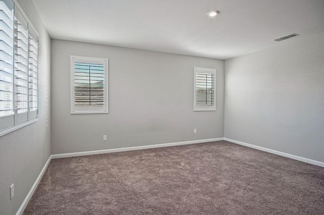 15272 Flycatcher Dr, Lathrop, CA 95330