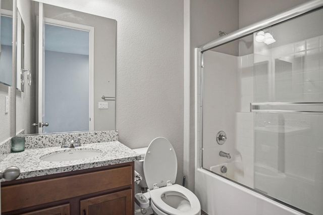 15272 Flycatcher Dr, Lathrop, CA 95330