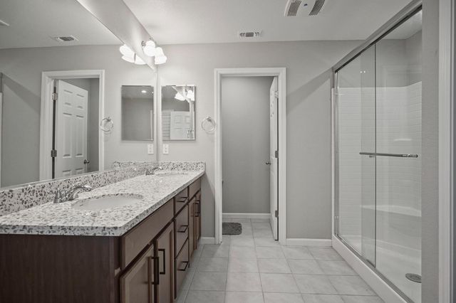 15272 Flycatcher Dr, Lathrop, CA 95330