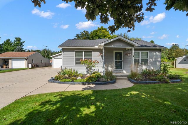 5078 Waldon Road, Independence Charter Township, MI 48348