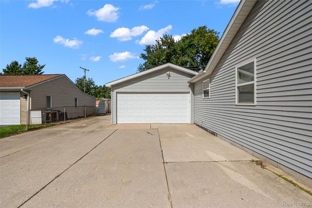 5078 Waldon Road, Independence Charter Township, MI 48348