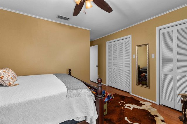 1201 Briarwood Trail, Henderson, TX 75654