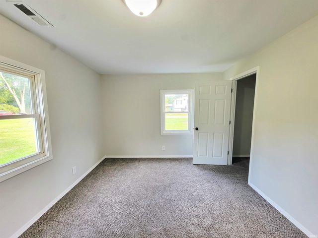 26078 Irvin Road, Elkhart, IN 46514