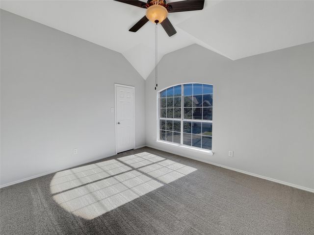 10113 Vintage Drive, Fort Worth, TX 76244