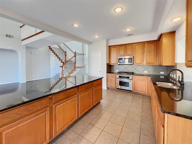 10113 Vintage Drive, Fort Worth, TX 76244