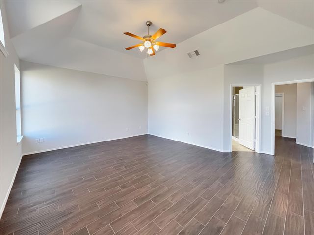 10113 Vintage Drive, Fort Worth, TX 76244