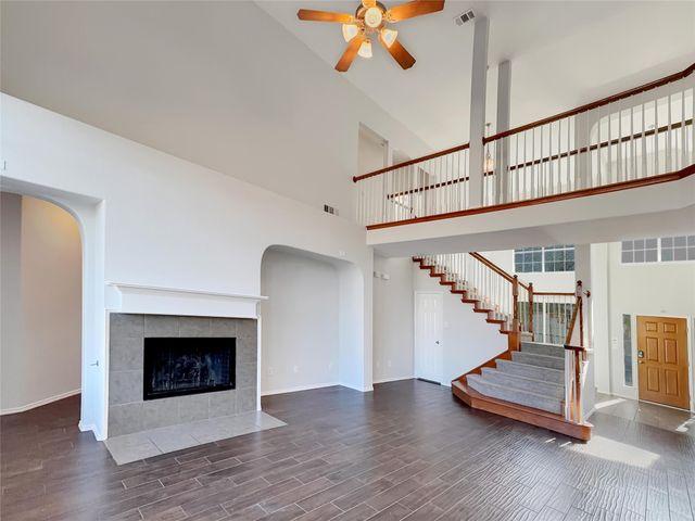 10113 Vintage Drive, Fort Worth, TX 76244