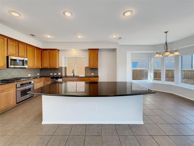 10113 Vintage Drive, Fort Worth, TX 76244