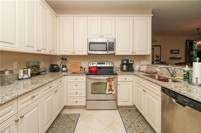 9054 Capistrano ST N 4003, Naples, FL 34113