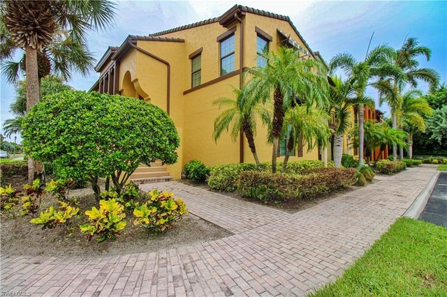 9054 Capistrano ST N 4003, Naples, FL 34113