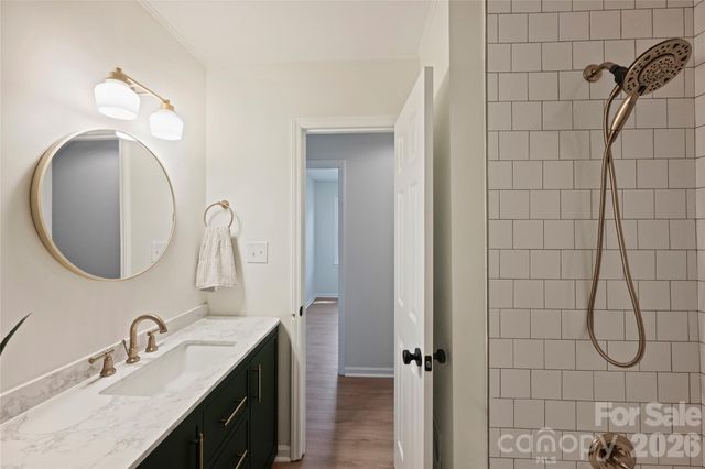 7420 Castlebar Road, Charlotte, NC 28270