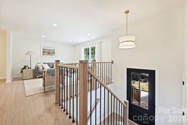7420 Castlebar Road, Charlotte, NC 28270