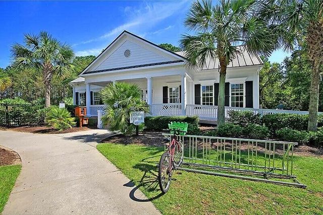 3521 E Higgins Drive, Mount Pleasant, SC 29466