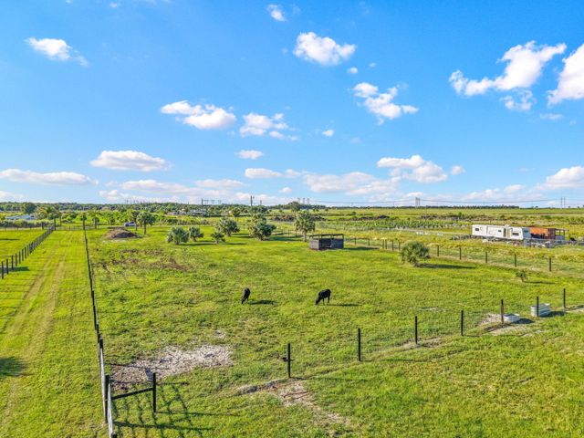 20915 Antoinette Street, Loxahatchee, FL 33470