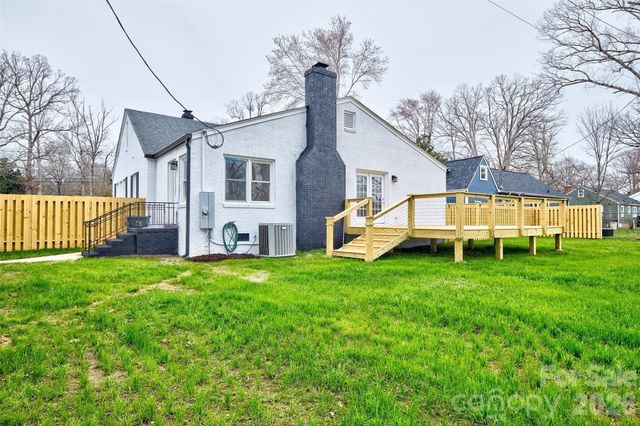 804 Congress Street N, York, SC 29745