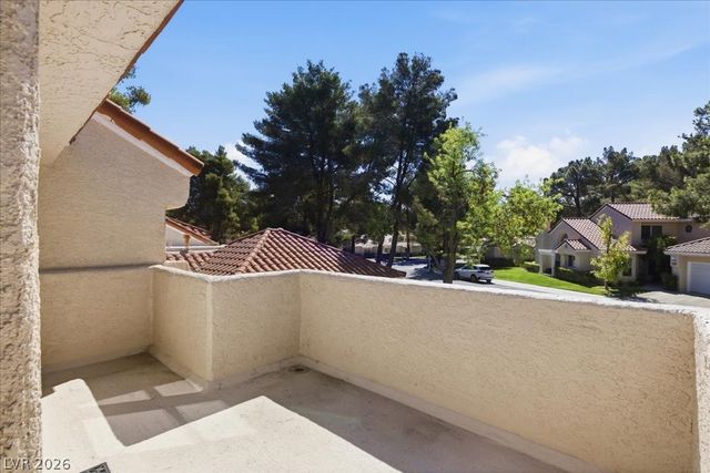 7012 Bright Springs Court, Las Vegas, NV 89113