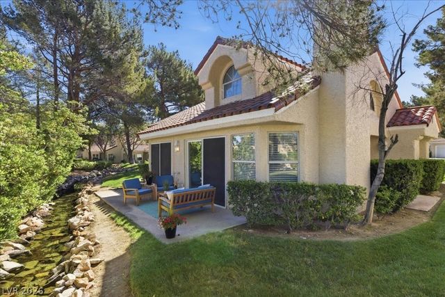 7012 Bright Springs Court, Las Vegas, NV 89113