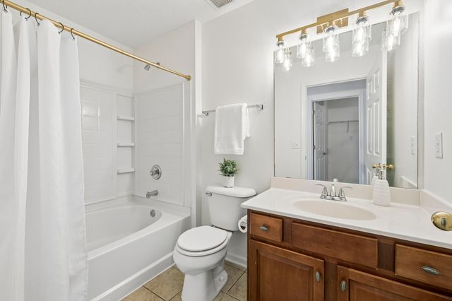1345 Bell Rd Unit 320, Antioch, TN 37013