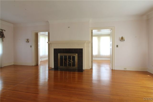 307 Farmer Street, Syracuse, NY 13203
