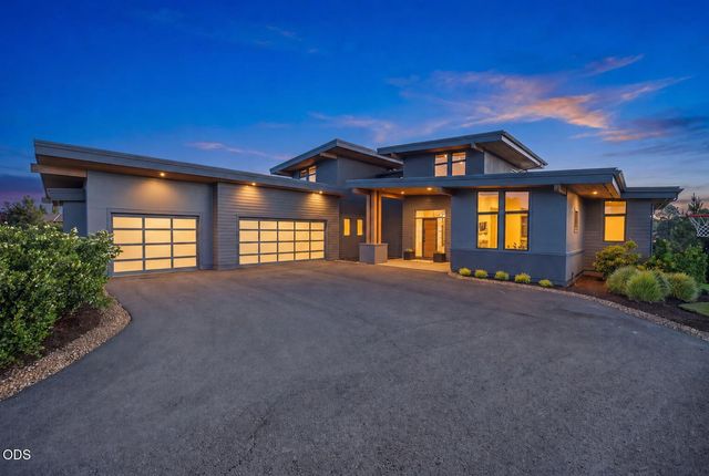 61404 SW Skene Trail, Bend, OR 97702
