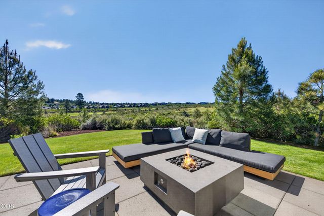 61404 SW Skene Trail, Bend, OR 97702