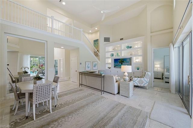2292 Island Cove CIR, Naples, FL 34109