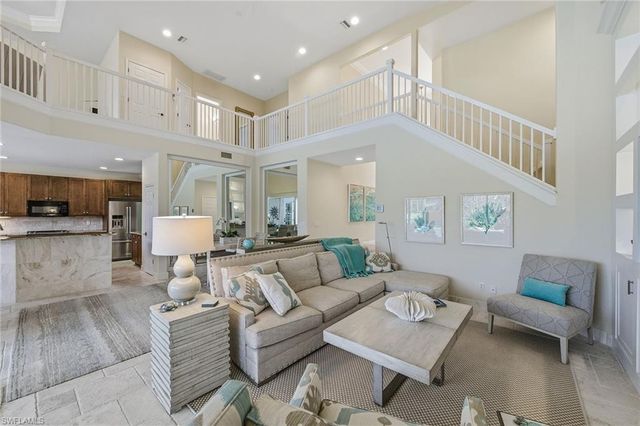 2292 Island Cove CIR, Naples, FL 34109