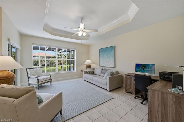 2292 Island Cove CIR, Naples, FL 34109
