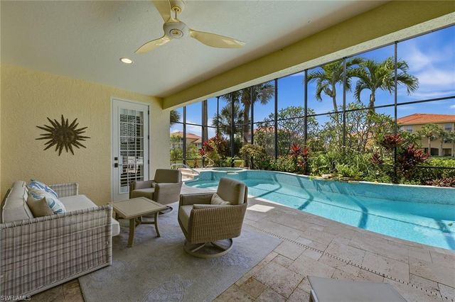2292 Island Cove CIR, Naples, FL 34109