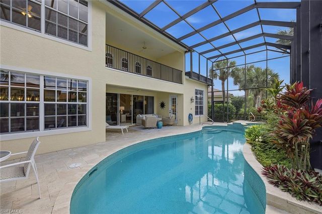 2292 Island Cove CIR, Naples, FL 34109