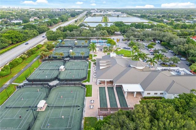 2292 Island Cove CIR, Naples, FL 34109