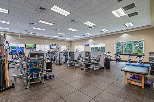 2292 Island Cove CIR, Naples, FL 34109