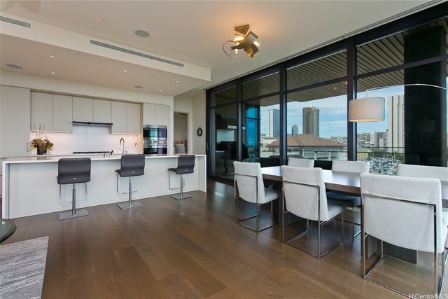 1388 Ala Moana Boulevard 8700, Honolulu, HI 96814