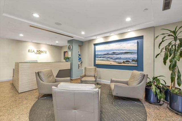 360 Shore Road 2C, Long Beach, NY 11561