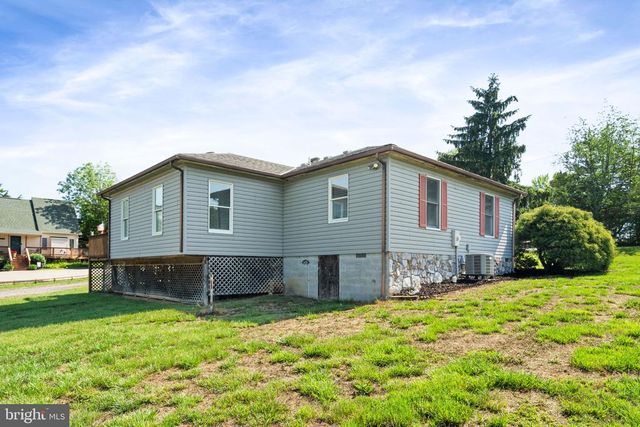 161 TROY RD, Louisa, VA 23093