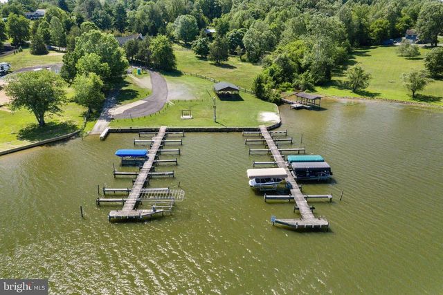 161 TROY RD, Louisa, VA 23093