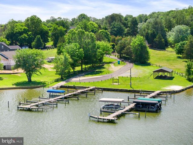 161 TROY RD, Louisa, VA 23093