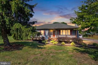 161 TROY RD, Louisa, VA 23093