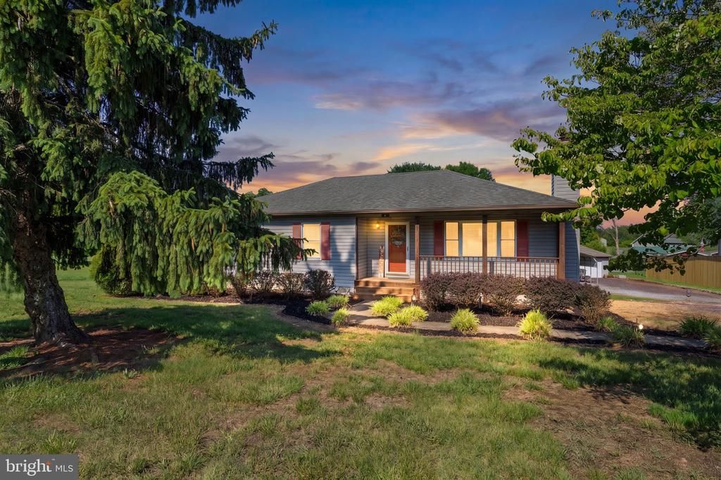 161 TROY RD, Louisa, VA 23093