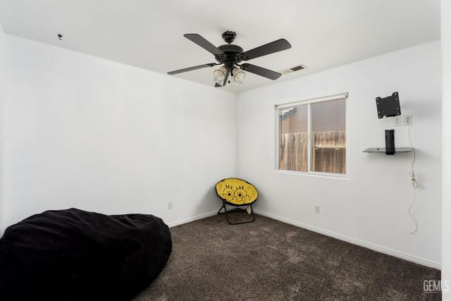 11315 Pacific Shores Drive, Bakersfield, CA 93312