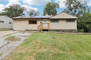 7716 E 112th Terrace, Kansas City, MO 64134