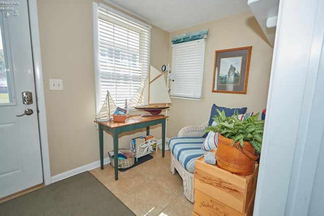 33 Northview Place, Huron, OH 44839